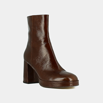 Platform ankle boots with square toes in brown shiny leather | voris