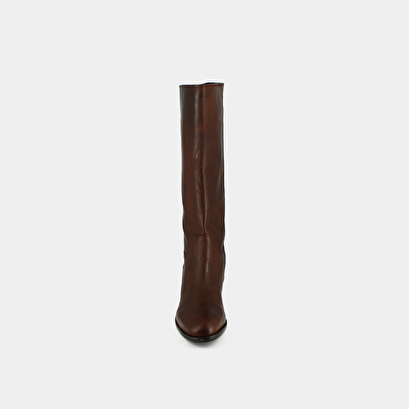 Flat boots in brown leather | 1137