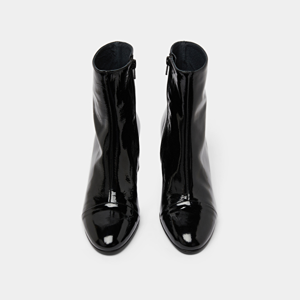 Heeled boots in black pleated patent | DONIAMA