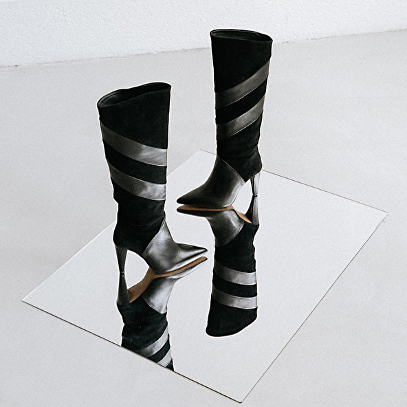 High boots with pointed toes in black suede and leather | BIAGGIO