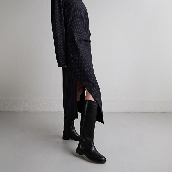 High boots in black leather | MACARON