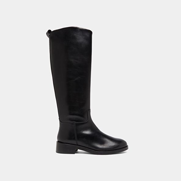 High boots in black leather | MACARON