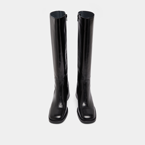 Boots with thick heels and square toes in black leather | DIOU