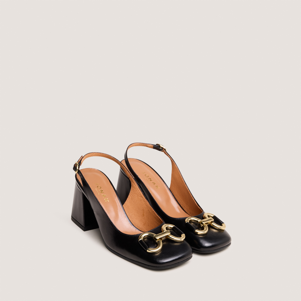 Strappy pumps in black leather | DOUBLE