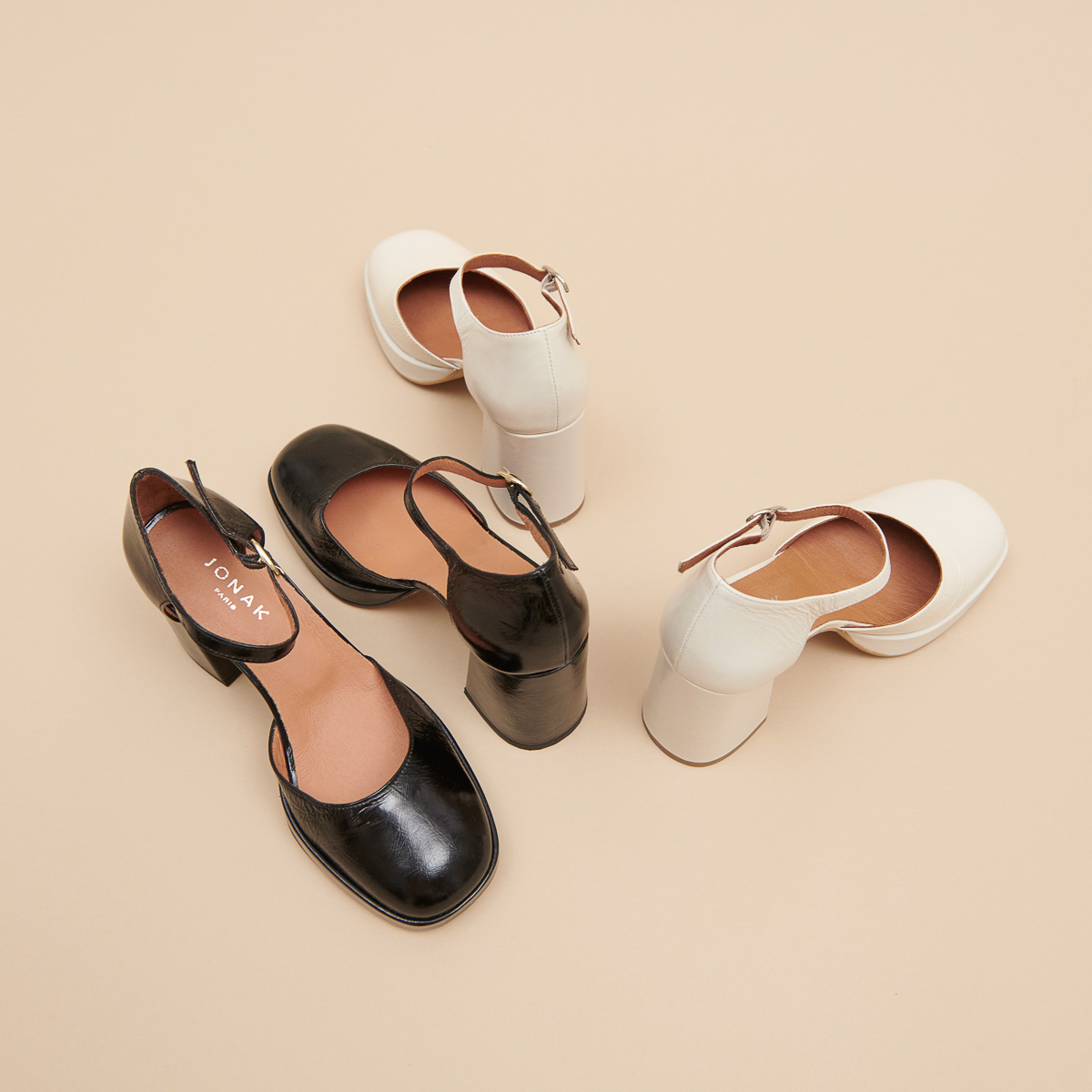 Square toe slippers with strap in ecru shiny leather | VERO