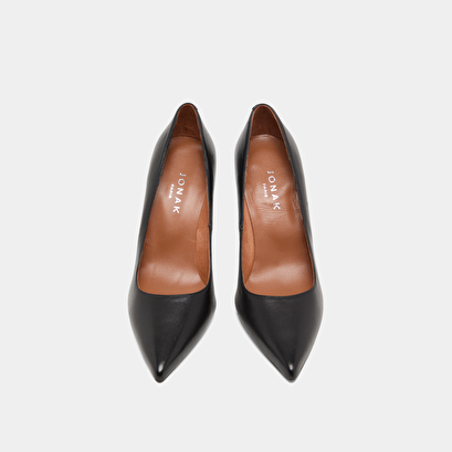 High heel pumps in black leather | DABATE