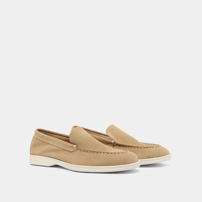Closed toe loafers in beige suede | ORLANE