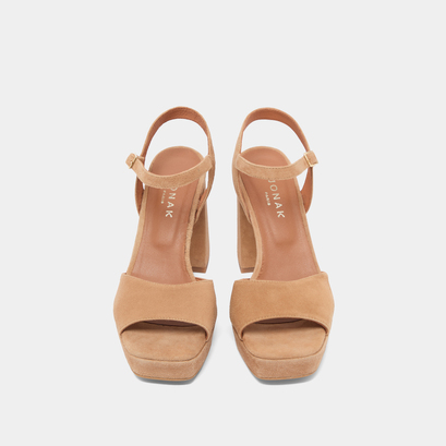 High heel sandals with open toe in camel velvet | vlada
