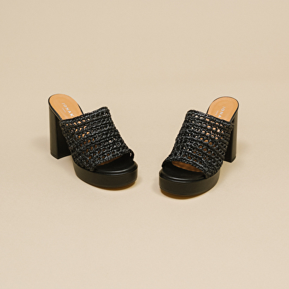Openwork platform mules in black raffia | juliette