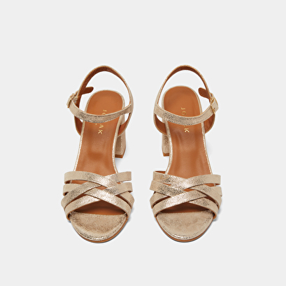 Open-toed sandals platinum