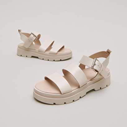 Platform sandals with buckles in ecru leather | PRIAME