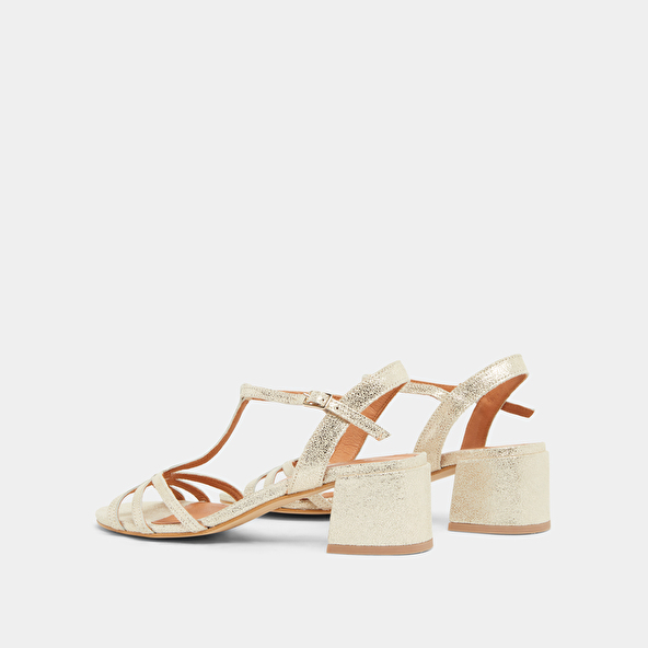Sandals with heels and open toes in platinum laminated velvet | ADELIA