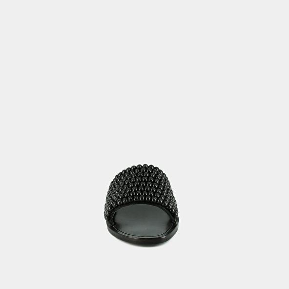 Flat mules with pearls in black leather | WALK