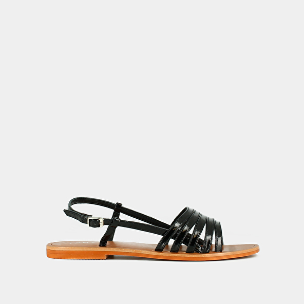 Strappy sandals with open toes in black patent | WROOM