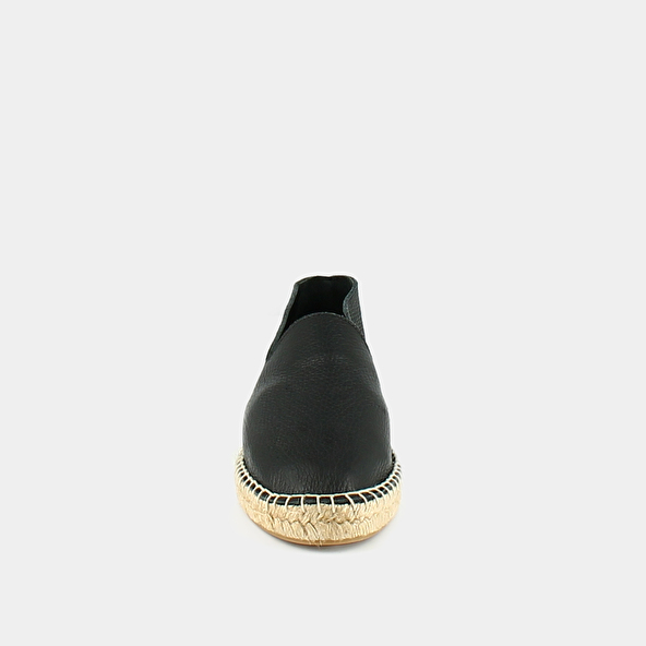 Wedges in black grained leather | MAX