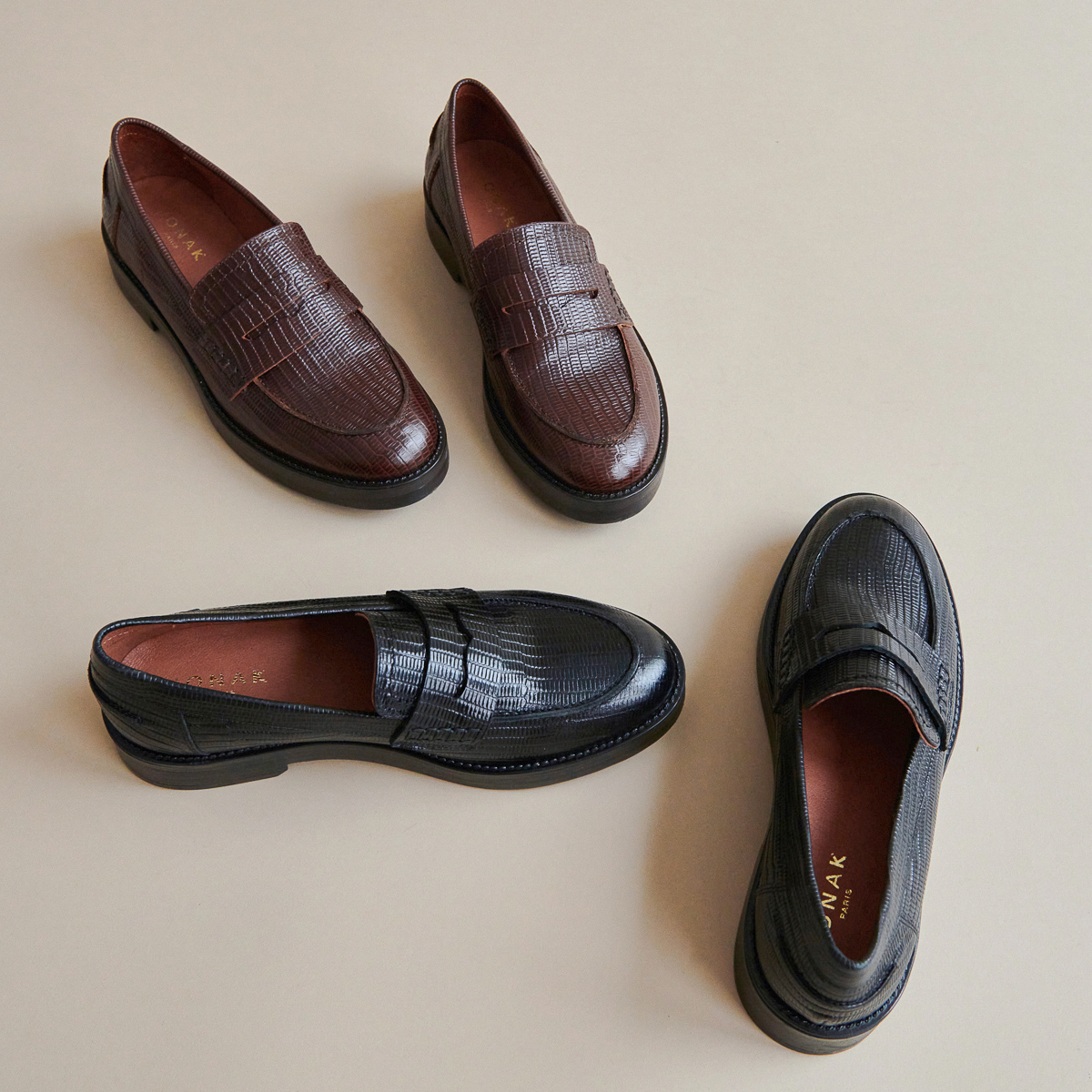 Round-toed loafers in brown reptile leather | MIRNA