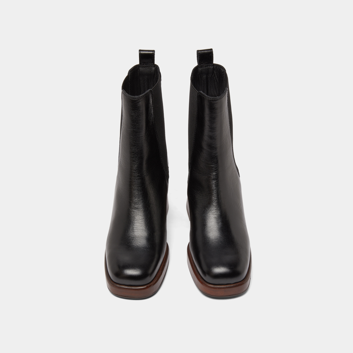 Square toe and elastic boots in black distressed leather | BECCA