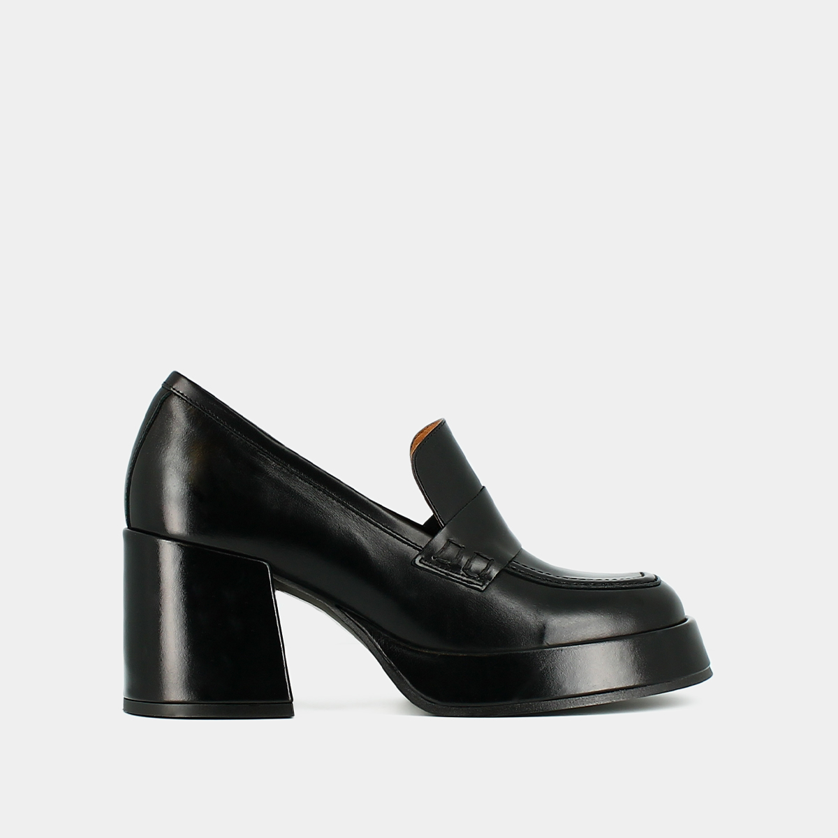 Platform loafers in black leather | BRAD