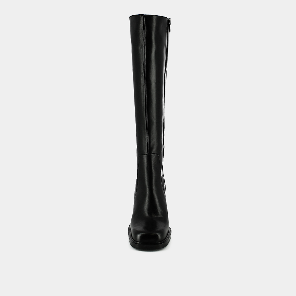 Boots with heels and square toes in black leather | BERTRAND