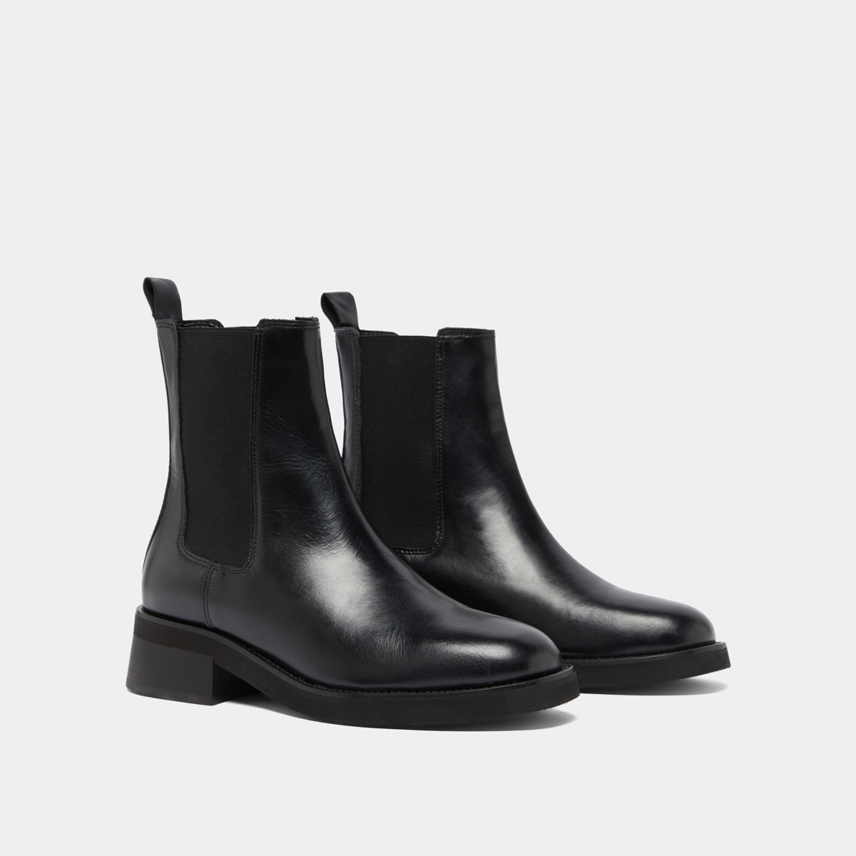 Boots à bouts arrondis et élastiques in black leather | PARISSE