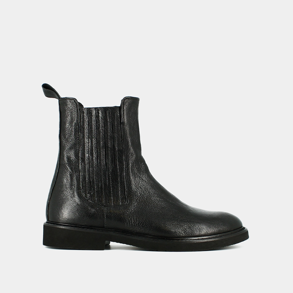Chelsea boots in black aged leather | RICK