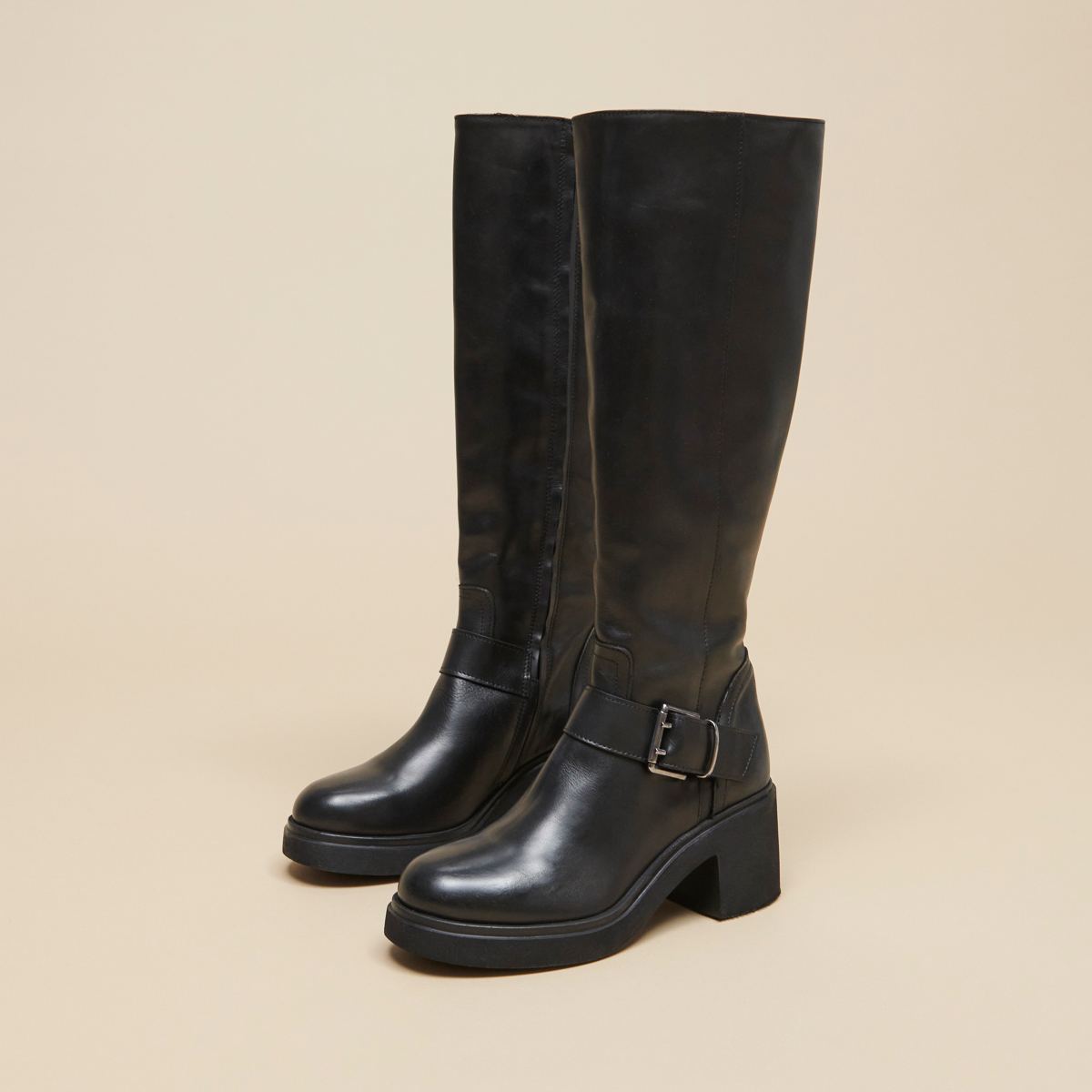 Bottes à semelles épaisses et boucles la... in black leather | RODEZ