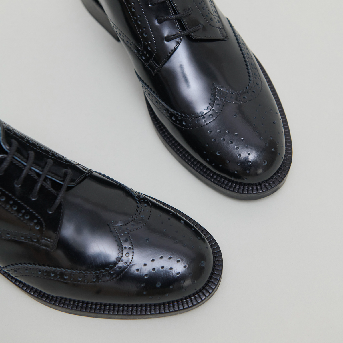 Derbies à lacets in black shiny leather | DRUM