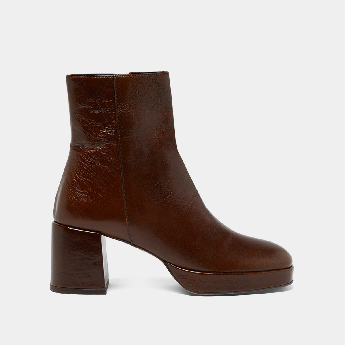 Square-toe boots in aged brown leather | VANVES