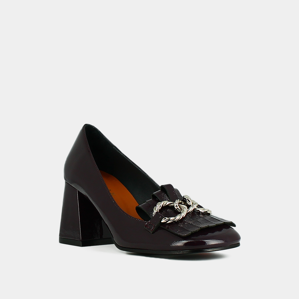 Heeled loafers with silver buckles in purple pleated patent | DOMITILLE