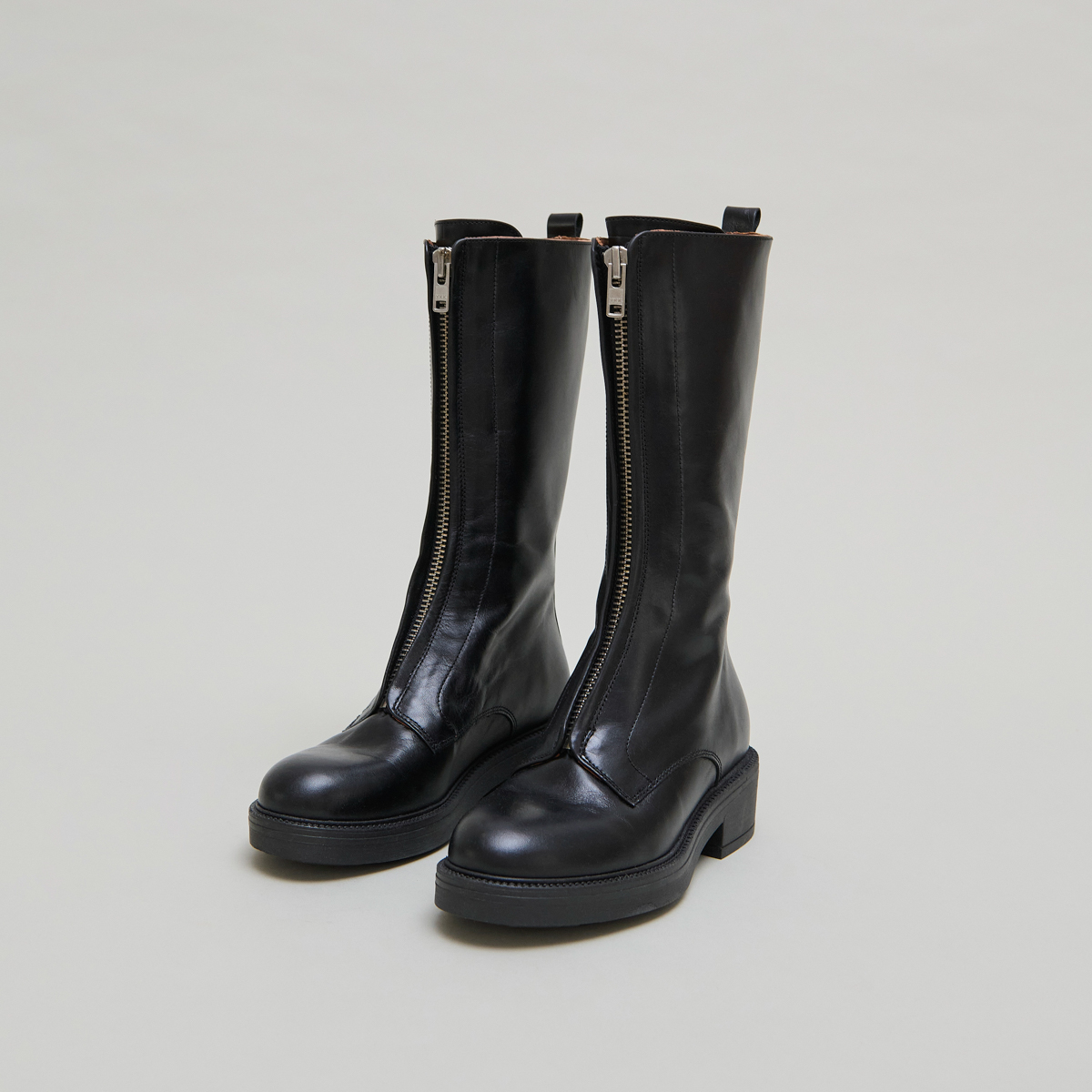 Bottes à élastiques in black distressed leather | ALEP