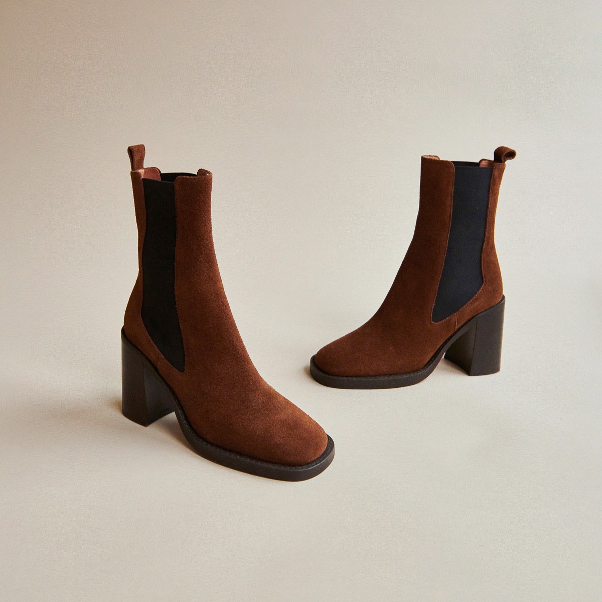 Heeled ankle boots with square toes in brown suede | DALLANT