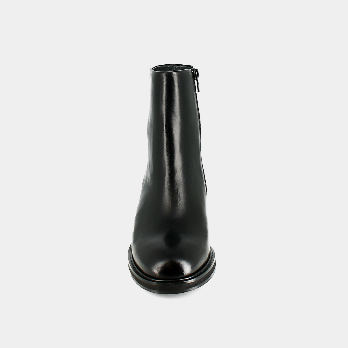 Boots with chunky heels in black leather | DANSEUSE