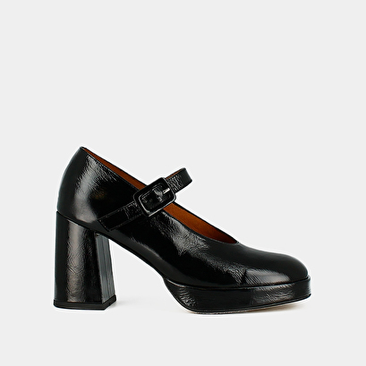 Square-toe platform slippers in black shiny leather | vesoul