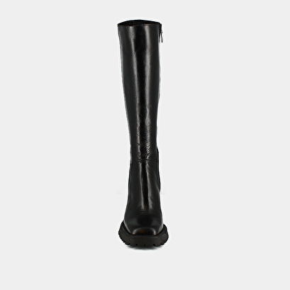 High boots with notched soles and square toes in black leather | GENE