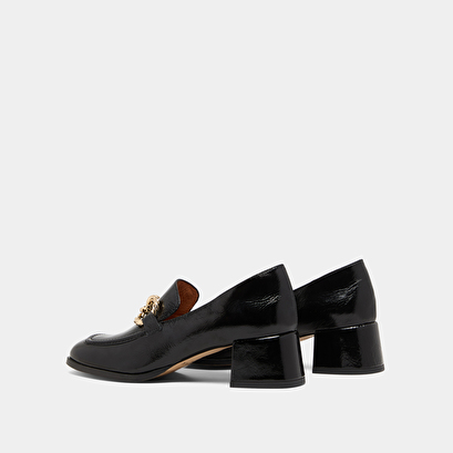 Mocassins à bouts arrondis et boucles do... black