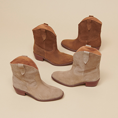 Oval-toe lowboots cognac