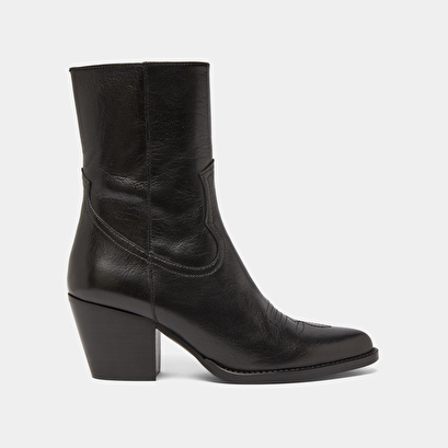 Heeled ankle boots with topstitch in black leather | djamena
