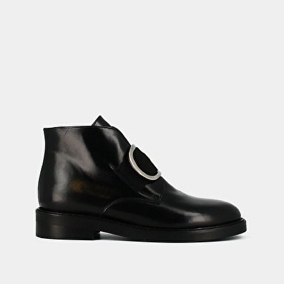 Boots with heels in black leather | dictee