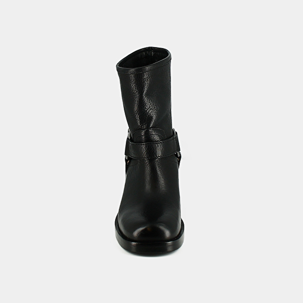 Buckle boots in black grained leather | RIGA