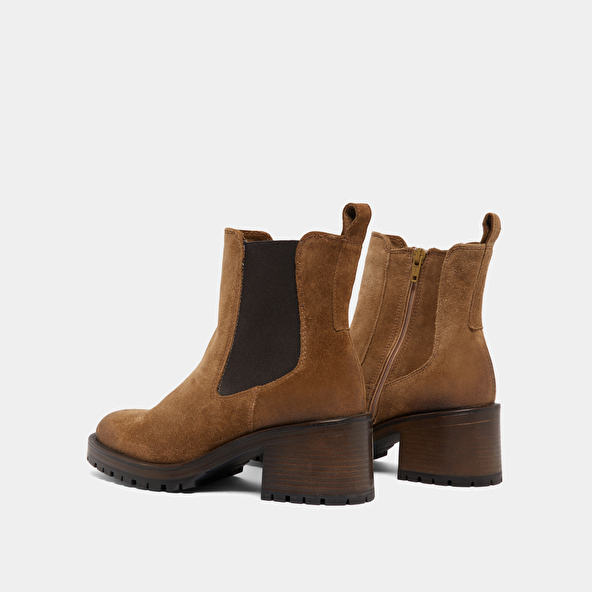 Lowboots with elastic bands in taupe suede | CECILE