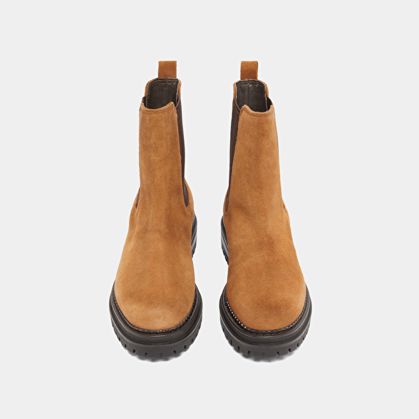 Bottines à semelles crantées et élastiqu... in cognac suede | ADALARD
