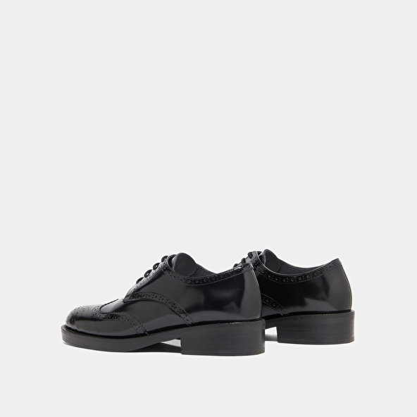 Derbies à lacets in black shiny leather | DRUM