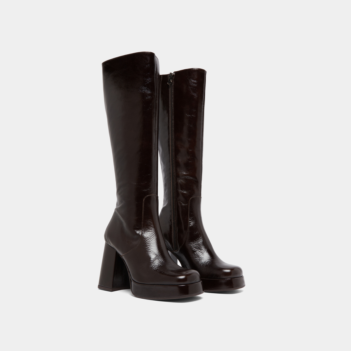 Heeled boots with square-toe in dark brown shiny leather | BRYAN