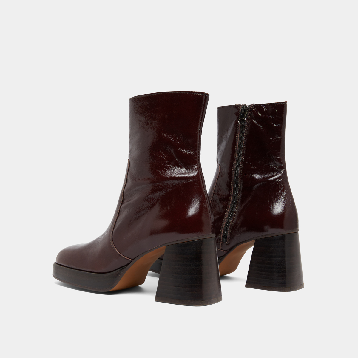 Ankle boots with platforms in dark brown shiny leather | BRIGAND