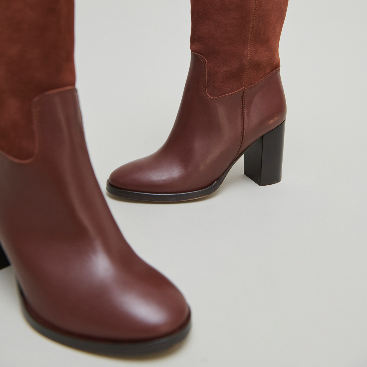 Bottes à talons in cognac leather and suede | DOWN