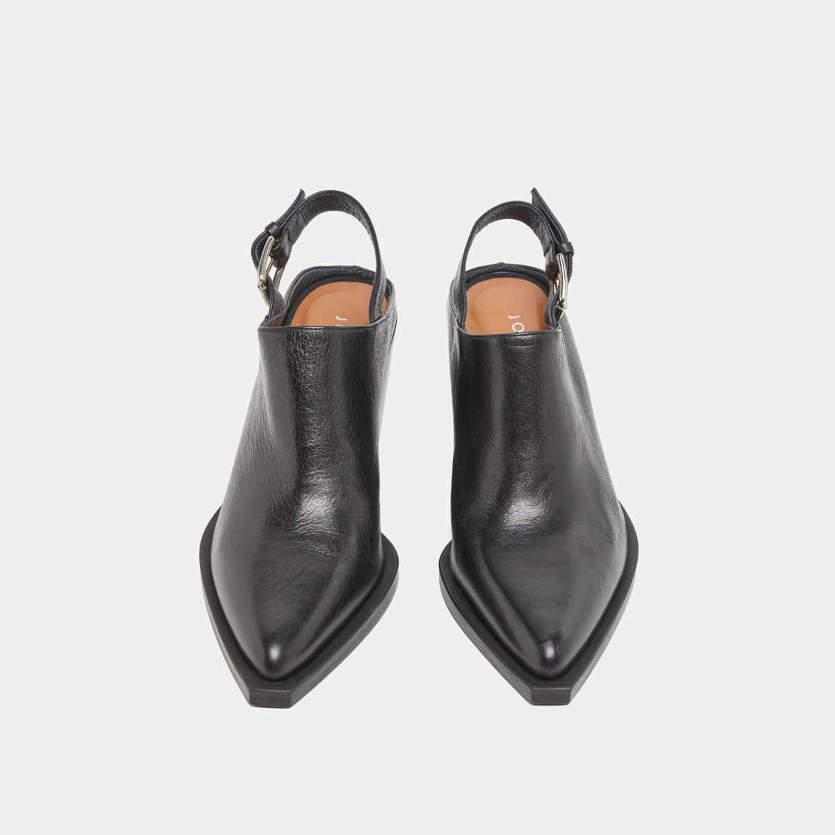 Mules with beveled heels in black leather | DOREN