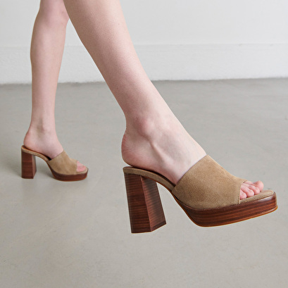 Open-toe mules with high heels in taupe suede | BOREAL