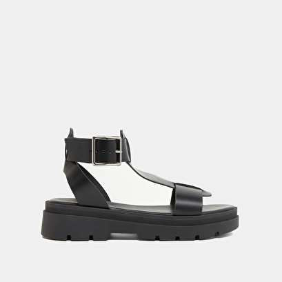Platform sandals with thick straps black