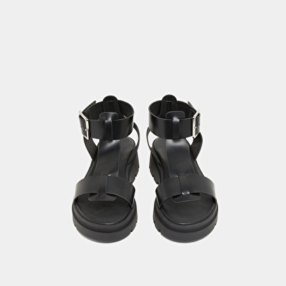 Platform sandals with thick straps black