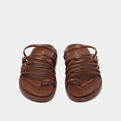 Multi-strap sandals brown